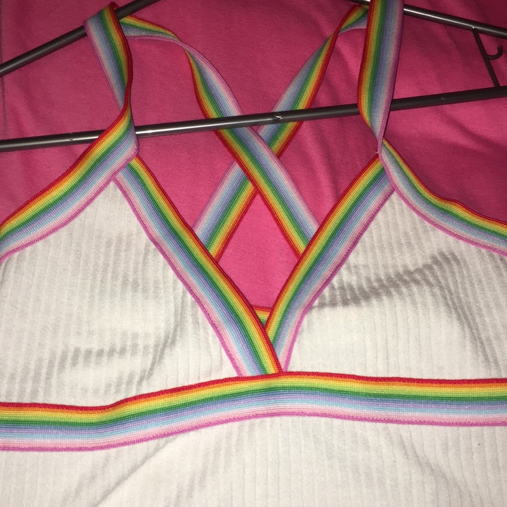 Cute crop top - Picture 3 of 5